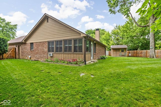 3304 Fox Orchard Circle, Indianapolis, IN 46214