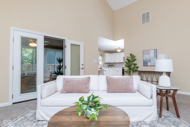 3304 Fox Orchard Circle, Indianapolis, IN 46214
