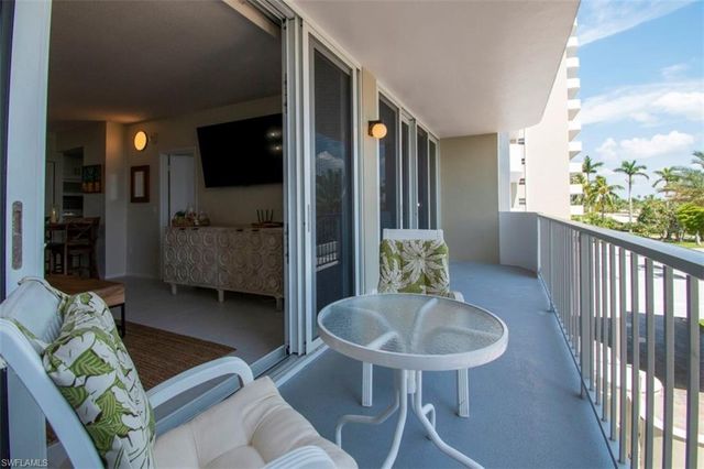 140 Seaview CT # 304S, Marco Island, FL 34145