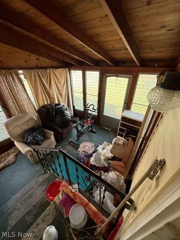 521 E Archwood Avenue, Akron, OH 44301