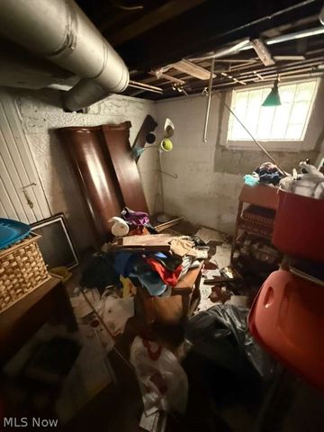 521 E Archwood Avenue, Akron, OH 44301