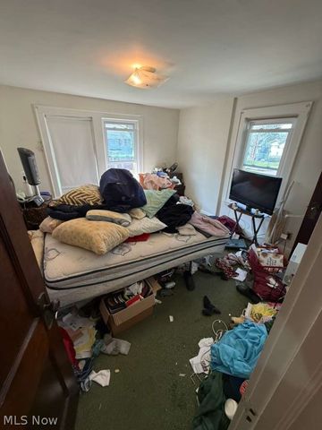 521 E Archwood Avenue, Akron, OH 44301