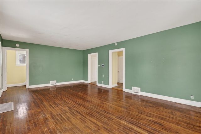 2520 Fifth Street, Muskegon Heights, MI 49444