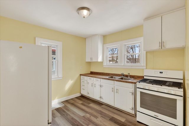 2520 Fifth Street, Muskegon Heights, MI 49444