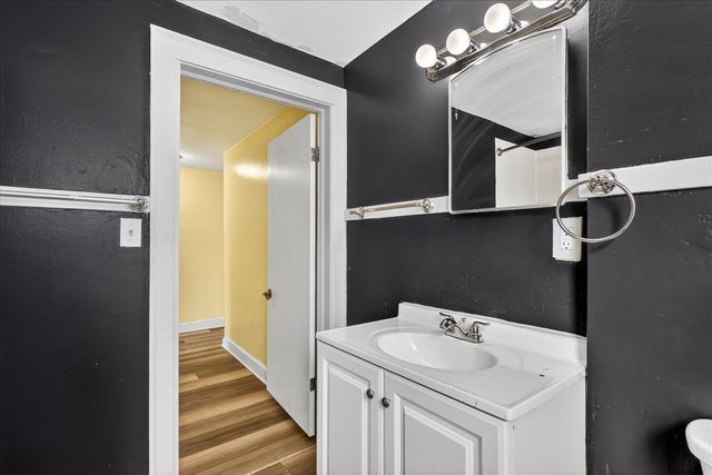 2520 Fifth Street, Muskegon Heights, MI 49444