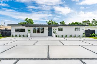 8441 SW 21st St, Miami, FL 33155