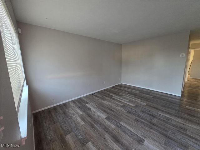 16610 Priebe Avenue, Cleveland, OH 44128