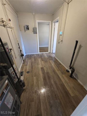 16610 Priebe Avenue, Cleveland, OH 44128