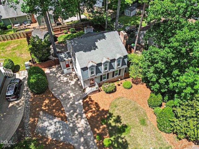 4505 Wenchelsea Place, Raleigh, NC 27612