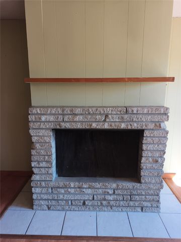 3614 Terrace Hill Drive NE, Cedar Rapids, IA 52402