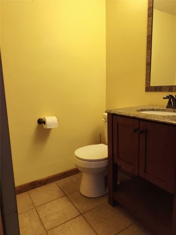3614 Terrace Hill Drive NE, Cedar Rapids, IA 52402