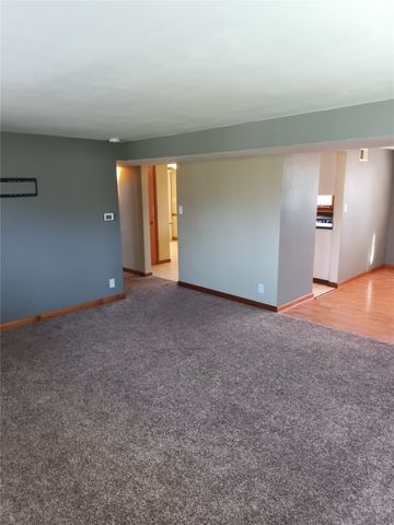 3614 Terrace Hill Drive NE, Cedar Rapids, IA 52402