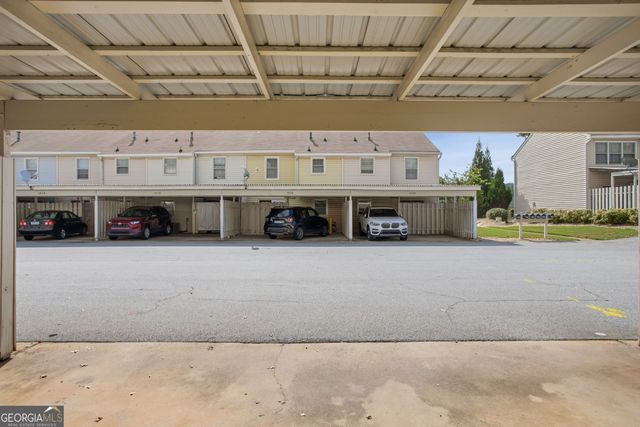 132 Old Ferry Way, Roswell, GA 30076