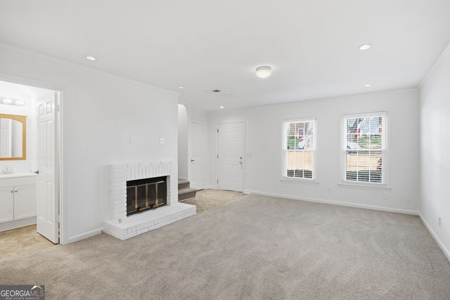 132 Old Ferry Way, Roswell, GA 30076