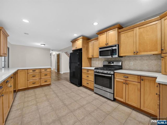 157 Grove Street, Ramsey, NJ 07446