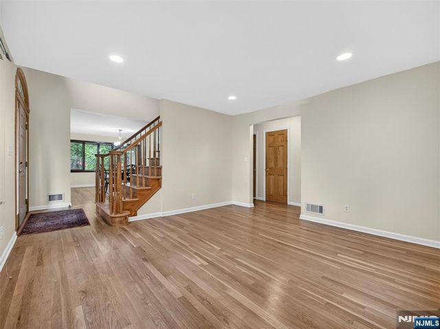 157 Grove Street, Ramsey, NJ 07446