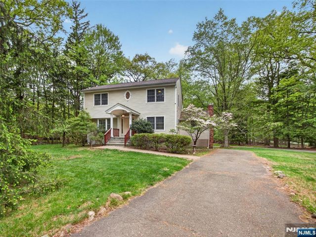 157 Grove Street, Ramsey, NJ 07446