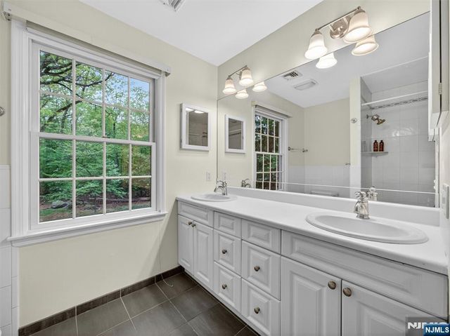 157 Grove Street, Ramsey, NJ 07446