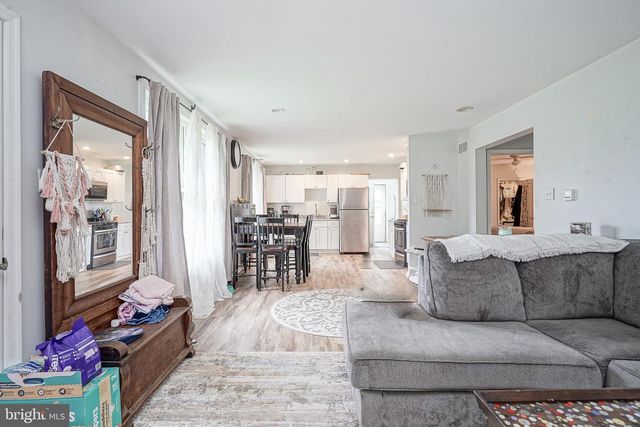 682 WOODBURY GLASSBORO RD, Mantua, NJ 08051