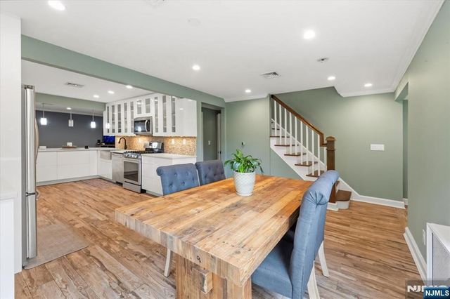 1-07 Lyons Avenue, Fair Lawn, NJ 07410