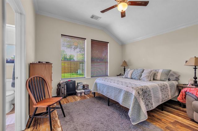 10711 Gilford Crest Drive, Spring, TX 77379