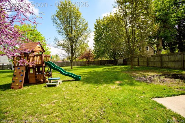 12530 Harris Street, Carleton Village, MI 48117