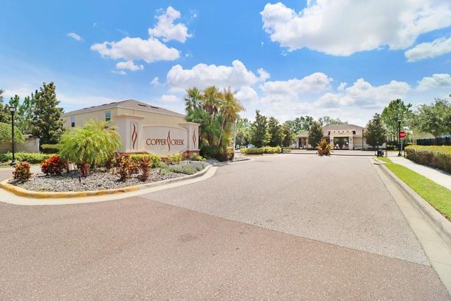 9826 HOUND CHASE DRIVE, Gibsonton, FL 33534