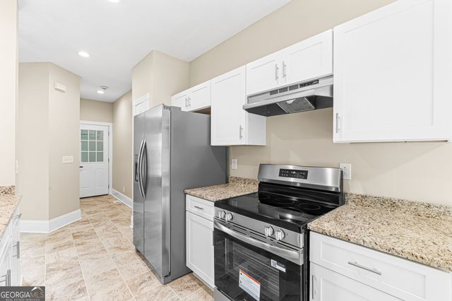 2850 Arrowhead Drive, Lizella, GA 31052