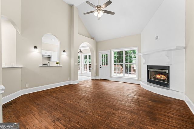 2850 Arrowhead Drive, Lizella, GA 31052