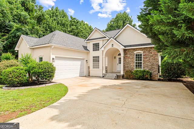 2850 Arrowhead Drive, Lizella, GA 31052