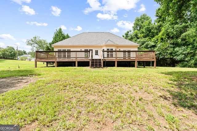 2850 Arrowhead Drive, Lizella, GA 31052