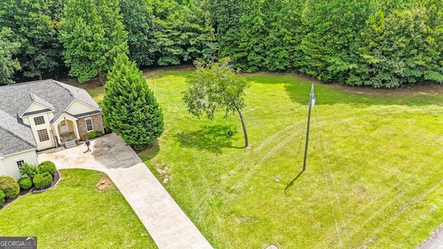 2850 Arrowhead Drive, Lizella, GA 31052