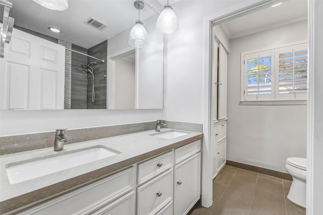 12326 Old Oaks Drive, Houston, TX 77024