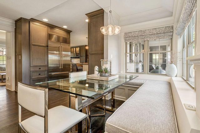 920 Madera CIRCLE, Elm Grove, WI 53122