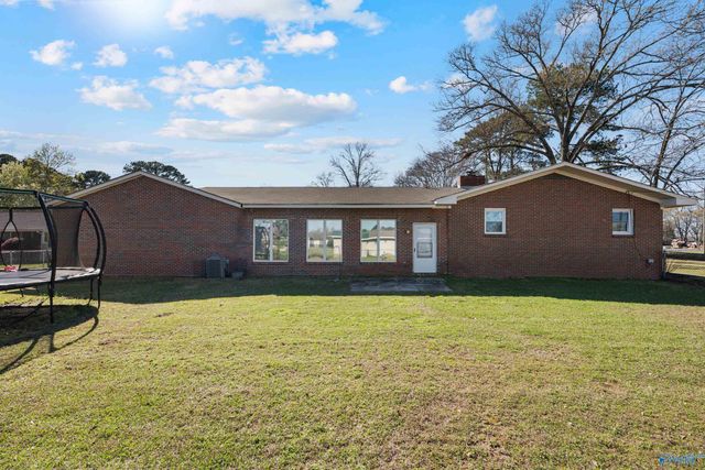 639 Vaughn Bridge Road NW, Hartselle, AL 35640