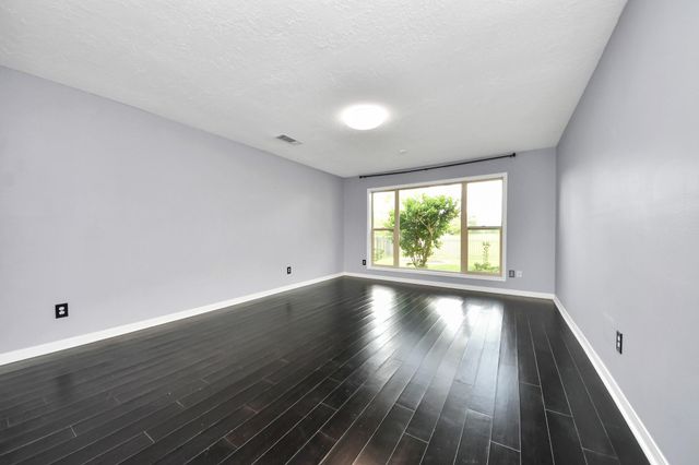 3410 Crow Valley Drive, Missouri City, TX 77459