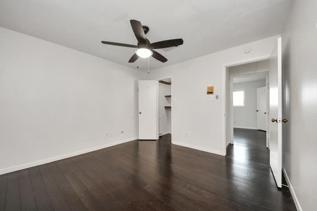 3410 Crow Valley Drive, Missouri City, TX 77459