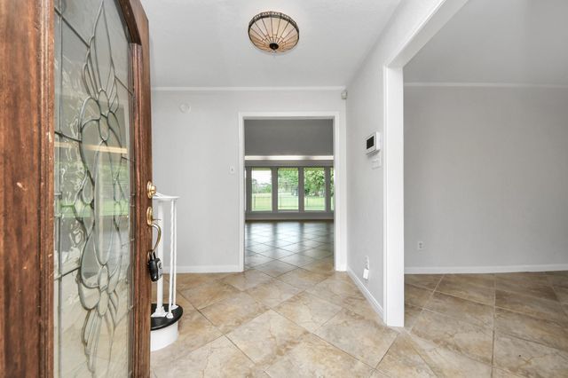 3410 Crow Valley Drive, Missouri City, TX 77459