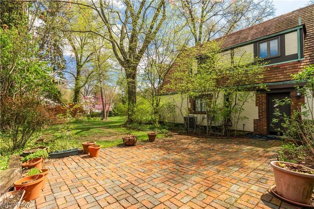 3705 Croydon Drive NW, Canton, OH 44718