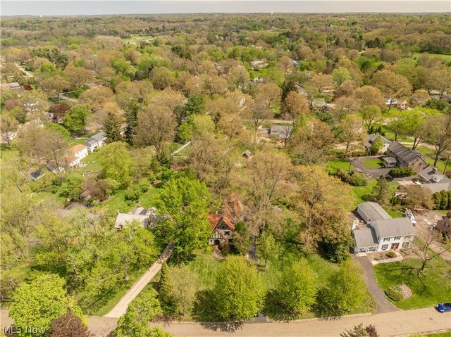 3705 Croydon Drive NW, Canton, OH 44718