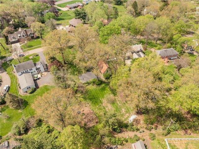 3705 Croydon Drive NW, Canton, OH 44718