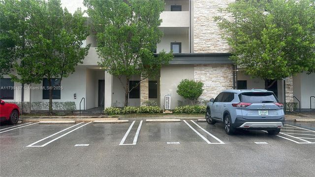 7925 NW 104th Ave 25, Doral, FL 33178