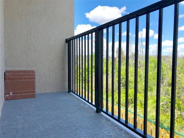 7925 NW 104th Ave 25, Doral, FL 33178