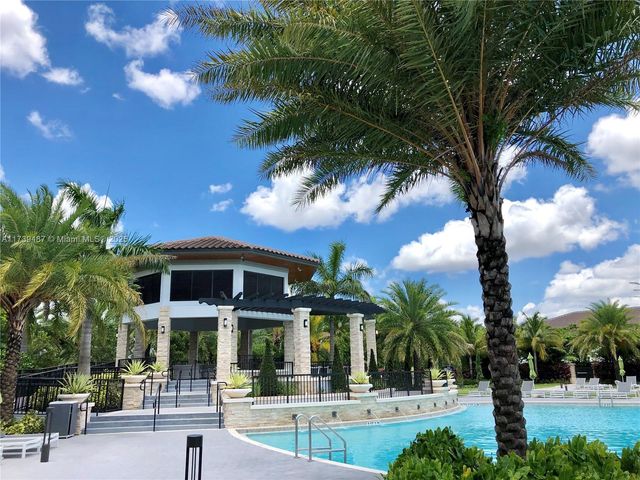 7925 NW 104th Ave 25, Doral, FL 33178