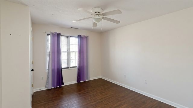 31 Acrebrook Rd, Springfield, MA 01129