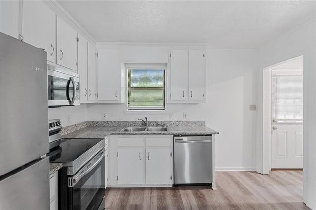200 Tanglewood Drive B, Monroe, GA 30656