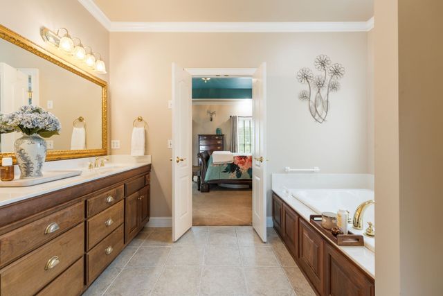 116 Courtside Ln, Tullahoma, TN 37388