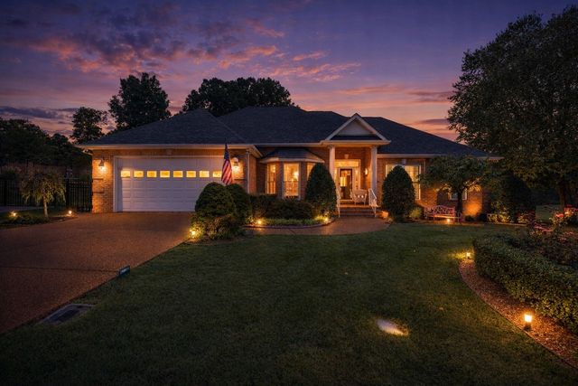 116 Courtside Ln, Tullahoma, TN 37388