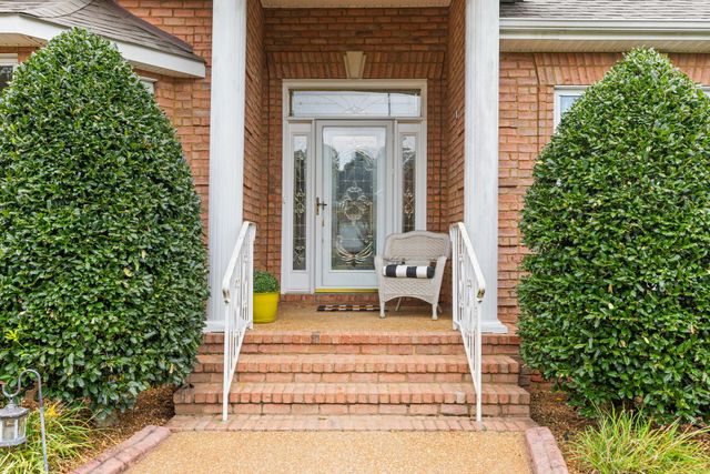 116 Courtside Ln, Tullahoma, TN 37388