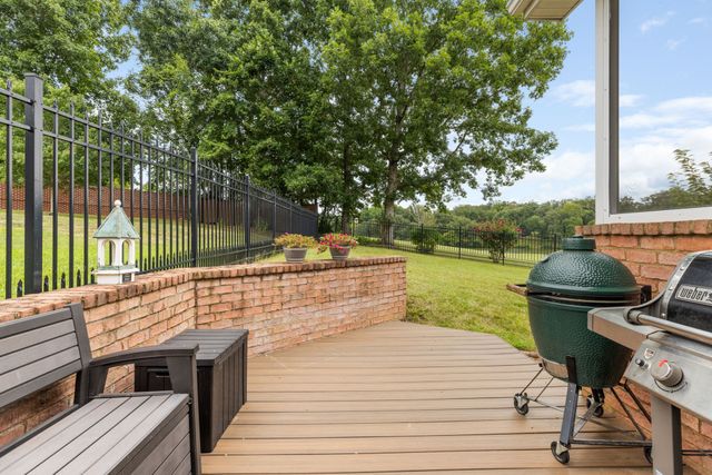 116 Courtside Ln, Tullahoma, TN 37388